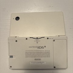 Nintendo DSi TWL-001 White Dual Screen Handheld System – Used [No Stylus] W Game