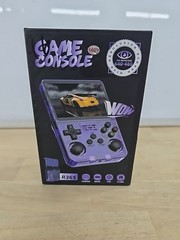 R36S Retro Handheld Game Console Video Games 64GB Consoles 20000+Games