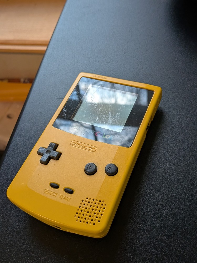 100% Original Nintendo Game Boy Color Yellow OEM GBC Handheld 1 YEAR WARRANTY