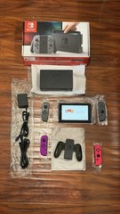 Nintendo Switch HAC-001(-01) 32GB Console with Gray Joy‑Con