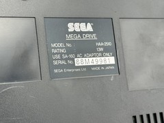 SEGA Mega Drive VA0 Console w/dust cover & power – Japan HAA-2510 – US Seller
