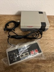 Bootleg NES Classic Edition Mini Console +Controller & Built In Games -No Cables
