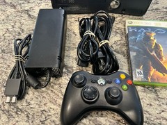Xbox 360 S Model 1439 4 GB Black Console Bundle:Controller,Cables,Game