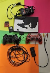PS2 Slim Bundle*Console, Cords, 2 Controllers, 256MB Mem Card +++ TESTED