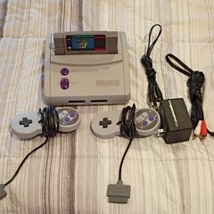Nintendo SNES Super Nintendo Console SNS-001. Super Mario World And All Cables