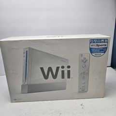 Nintendo Wii Console White RVL-001 Console System Bundle