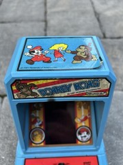 Vintage 1982 Donkey Kong Nintendo Coleco Tabletop Mini Arcade For Repair