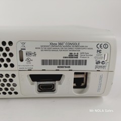 Microsoft Xbox 360 White Console Parts-repair – Broken Eject Button – Powers On