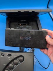 SNK Neo Geo X Gold Limited Edition Console With Controller – Works But Read
