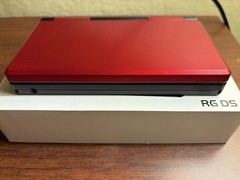 Anbernic RG DS (Red / Black) + 128gb Micro SD – Excellent Condition (No Games)