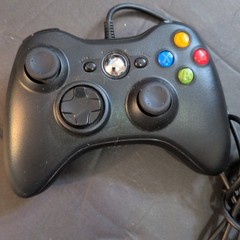 Xbox 360 S Slim 4GB Black Console 1439 Wired Controller Games OEM Power Brick
