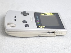 Nintendo GameBoy Color Gold/Silver Pokémon Special Edition Pikachu Pichu Tested