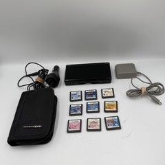 Nintendo DS Lite Black Handheld Console System Lot 9 Games, Case, Chargers Works