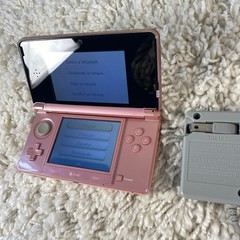 Nintendo 3DS Pearl Pink Handheld Handheld Console System CTR-001 Tested
