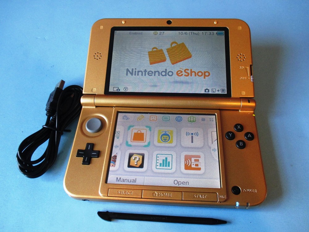 Nintendo 3DS XL Gold Legend of Zelda Edition System w/Charger FREE Shipping!