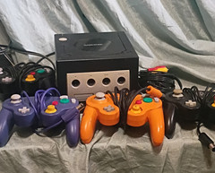 Nintendo GameCube Console Black Controllers Composite RCA Multiplayer Cables