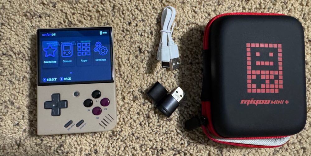 Miyoo Mini Plus – With Case, 32GB MicroSD, USB-C – Tested Working