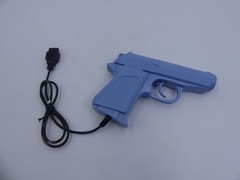 Super 8 Bit Game Console – Retro 8-Bit TV Game 2 Controllers + Light Gun SQY-666