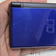 Nintendo DS Lite Blue/Black With 8 Games Pink Case & Charger