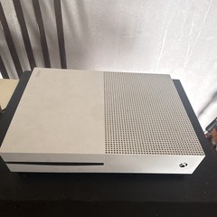 Microsoft Xbox One S 500GB White Console 4K UHD Wi‑Fi HDMI USB-A