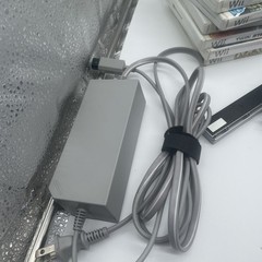 Wii Bundle 2 Controllers And Nunchucks – Includes Wii Sports Tested And Working!