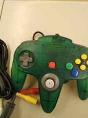 Nintendo 64 N64 NUS-001 Home Console Matching Controller Retro Funtastic Series