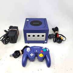 Nintendo GameCube DOL-001 Indigo DUAL REGION (NTSC/JPN) W/ Controller & Cords