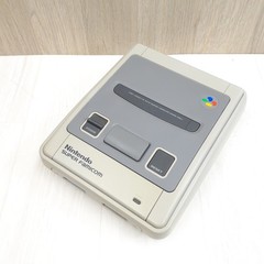 Nintendo Japanese original Famicom & Super Famicom Console with 6 Mario games