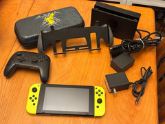 Nintendo Switch HAC-001 Tablet Console Black 32GB 720p HD Wi-Fi USB-C