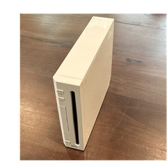 Nintendo Wii RVL-001 Console NTSC-U/C 480p 512MB Wi-Fi White