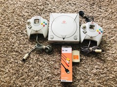 Sega Dreamcast Console System HKT-3020 With 2 Controllers & Memory Card TESTED4!
