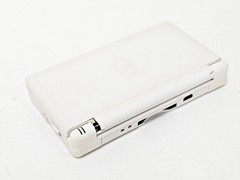 Nintendo DS Lite Console White 047
