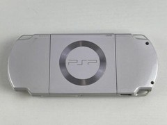 PSP « PlayStation Portable » Lavender Purple (PSP-2000LP) Console only
