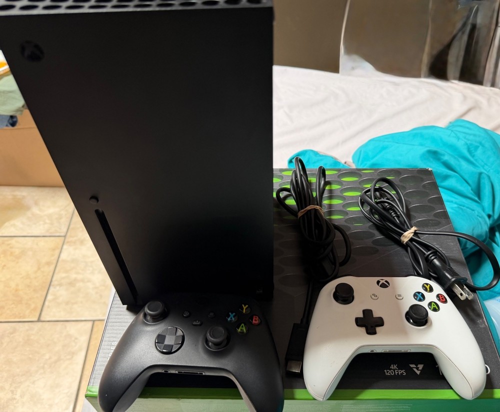 Microsoft Xbox Series X 1TB Video Game Console – With Games & extra control