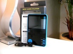 New Mini Game Console (full set of 500 games, Mario, Contra, Tank)