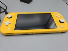 Nintendo Switch Lite 32GB Handheld Console Yellow W/ Zelda Breath Of Wild Game