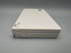 Nintendo DSi Arctic White (Japanese Import, region free) plus new charger