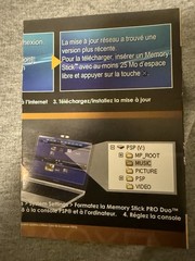 Sony PSP-3000 Silver Ratchet & Clank Size Matters Entertainment Pack Wi-Fi 1GB