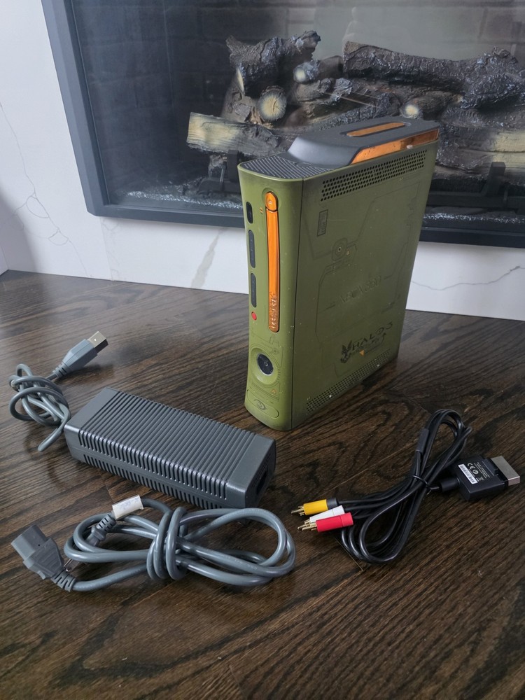 Microsoft Xbox 360 Halo 3 Special Edition Console Green/Gold Tested Working