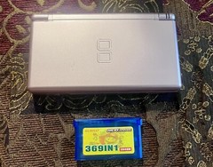 Nintendo DS Lite Handheld System Console Metallic Rose Model USG-001