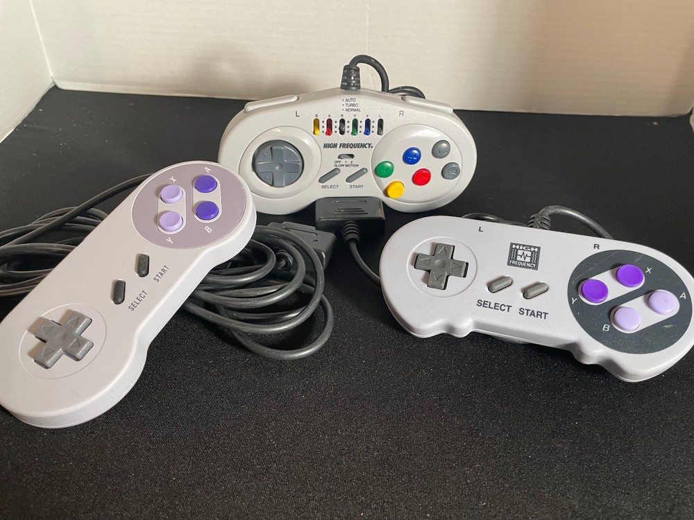 Super Nintendo Entertainment System Mixed Lot of 3 Aftermarket Wired Controllers