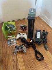 Microsoft Xbox 360 Elite 250GB + 2 Controllers + OEM Cables + 2 Game Bundle