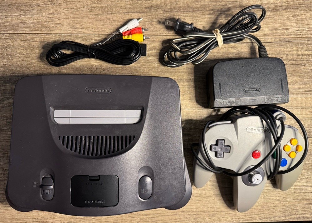 Nintendo 64 N64 Console w/ OEM Controller & Cables + Jumper Pak Tested Authentic