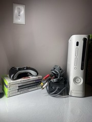 Microsoft Xbox 360 White 60GB NXE DASHBOARD w/ HDMI Console Bundle *Tested*