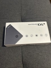 Nintendo DSi Matte Black Handheld Console System Complete in Box CIB