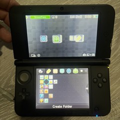Nintendo 3DS XL Handheld Console – Red / Black (Model SPR-001) Charger/4 Games