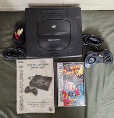 SEGA Saturn Console MK-80000A With Complete Saturn Bomber Man Tested & More!