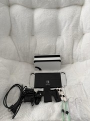 Nintendo Switch OLED Model HEG-001 Handheld Console – 64GB – White