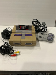 Super Nintendo SNES Console 2 controller Madden Football 03 Tested FAST SHIPPING