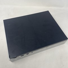 NO POWER – Xbox One S 500GB Model 1681 – FOR PARTS OR REPAIR With Controller